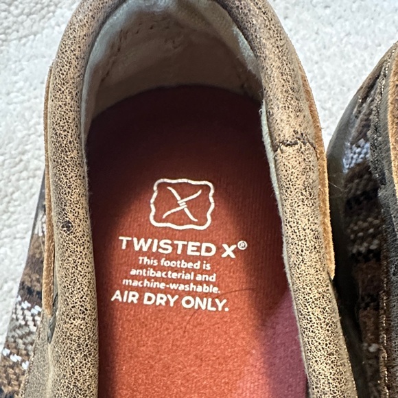 Twisted X Women's Brown Striped Boat Shoes - Picture 10 of 11